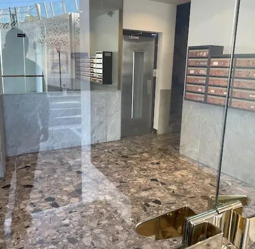 Apartamento à Deux Pas De La *